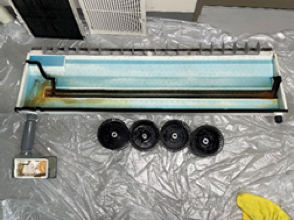 京都府宇治市　エアコン修理（学校）